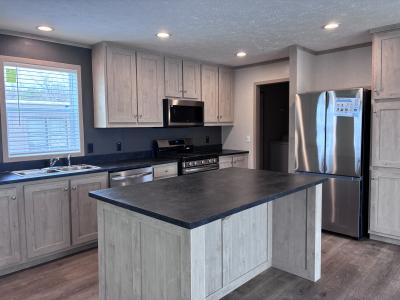 Photo 2 of 9 of home located at 231 E Mactavish Ct Highland, MI 48357