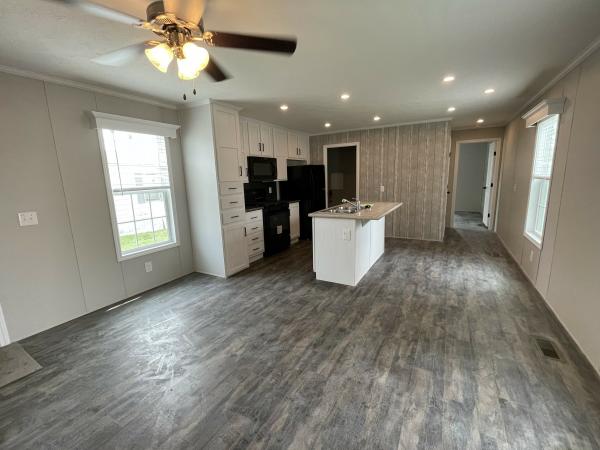 2026 clayton 96CCS16663BH26 Mobile Home