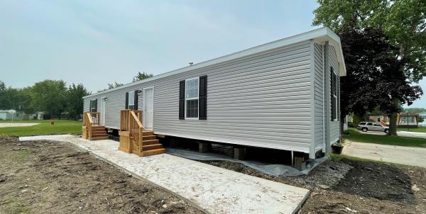 2026 clayton 96CCS16663BH26 Mobile Home