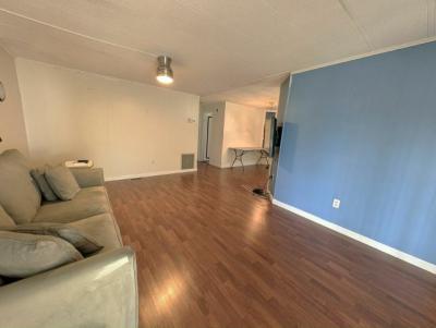 Photo 5 of 16 of home located at 112 NW 48 Ct Deerfield Beach, FL 33064