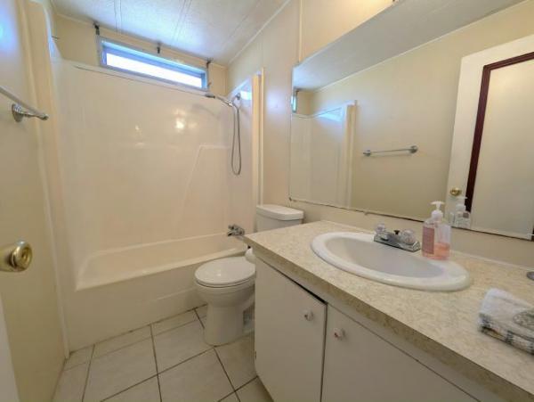 1979 BROK Manufactured Home