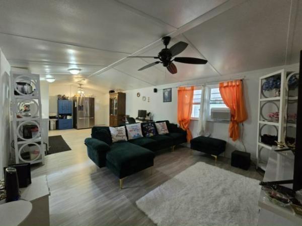 1984 Mana Manufactured Home