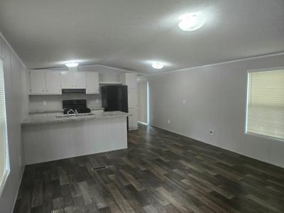 Photo 2 of 15 of home located at 7400 Glen Leaf Dr., #49 Shreveport, LA 71129