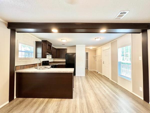 2021 Champion Grand Slam Mobile Home