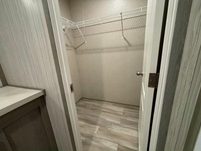 Photo 4 of 12 of home located at 2802 Potts Hollow Rd., #208 Birmingham, AL 35215