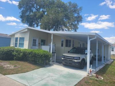 Mobile Home at 5853 Naples Dr Zephyrhills, FL 33540