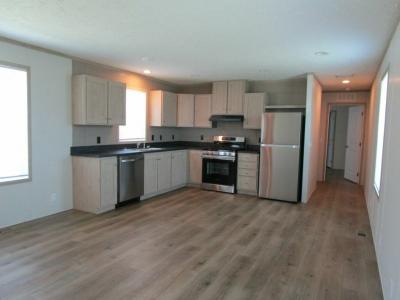 Photo 2 of 16 of home located at 23686 Hickory Lane Brownstown, MI 48174