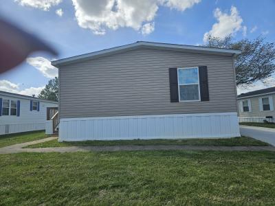 Mobile Home at 179 Lynnwood Circle #103 Clarksville, TN 37040