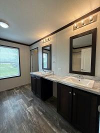 2022 Clayton 96PLH16763QH22S  Home