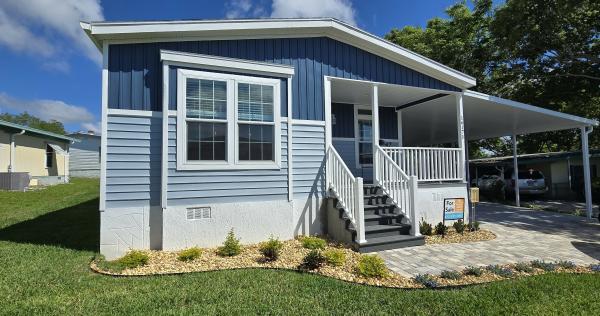2024 CHAMPION HOME BUILDERS,INC. LE5035AB Mobile Home