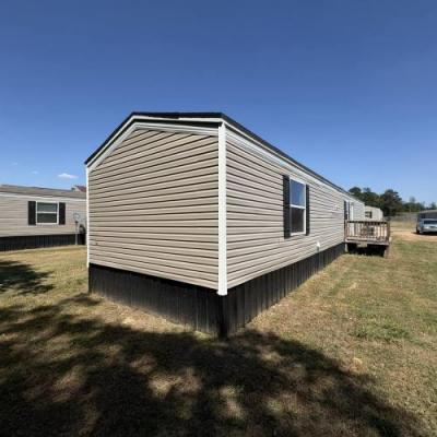 Photo 3 of 20 of home located at 148 Ginny Lane Thomasville, GA 31792