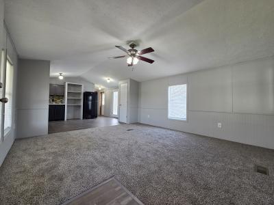 Photo 5 of 14 of home located at 11338 Crimson Miamisburg, OH 45342