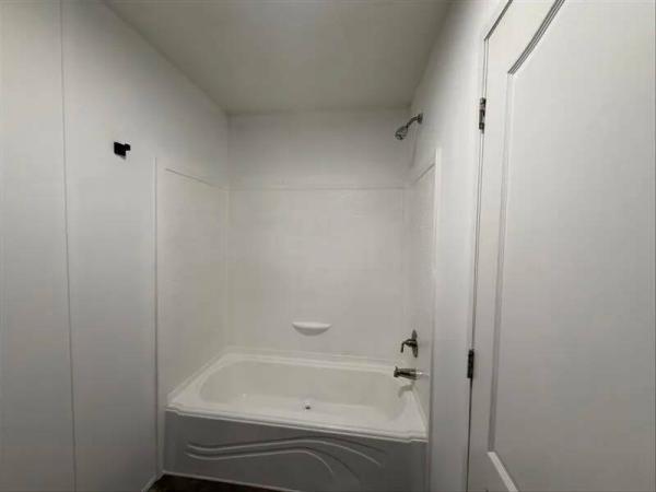 2021 22MHR16663AH21  Home