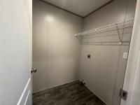 2022 46WIN16602AH22  Home