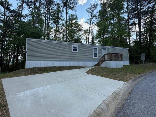 2022  Mobile Home For Sale