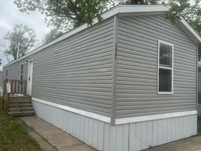 Mobile Home at 1421 Winona St Salina, KS 67401
