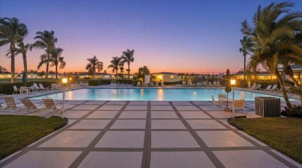 1995 Jacobsen Mobile Home