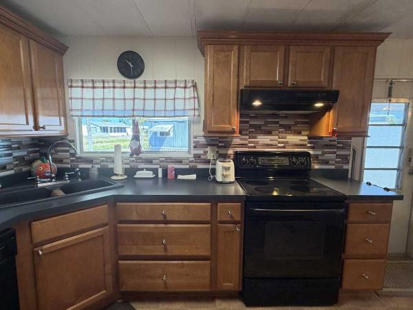 1977 Homi Mobile Home For Sale