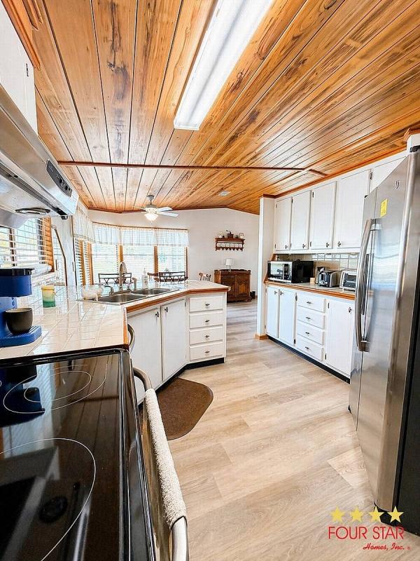 1990 PALM   Home