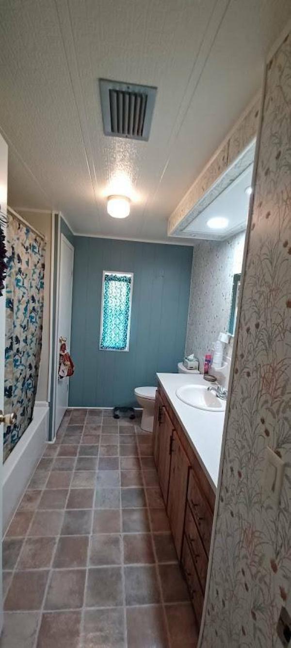 1986 Manufactured Home