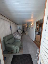 1987 1BR/1BA Mobile Home
