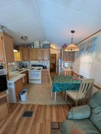 1987 1BR/1BA Mobile Home
