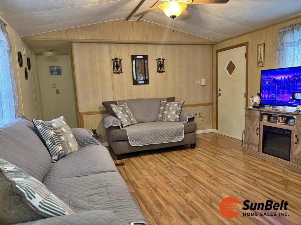 1985 BEAC Mobile Home