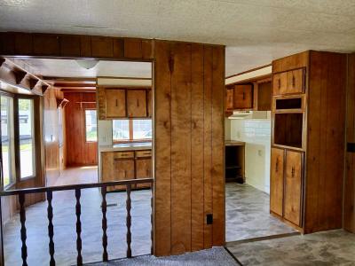 Photo 3 of 6 of home located at 5030 Winnebago Drive Indianapolis, IN 46241