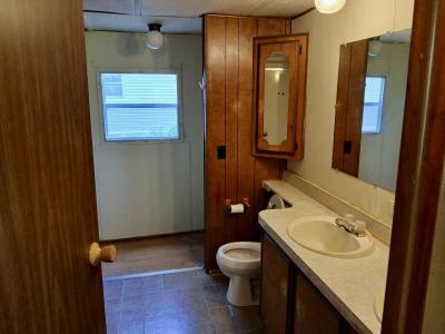 Photo 5 of 6 of home located at 5030 Winnebago Drive Indianapolis, IN 46241