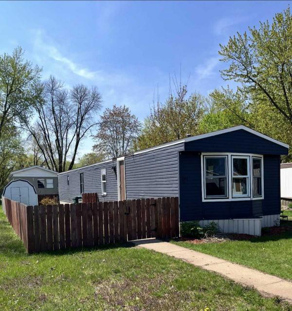 1984  Mobile Home For Sale