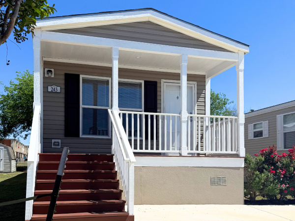 2022  Mobile Home For Sale