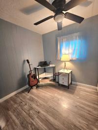 AGE 40+ PARK Mobile Home