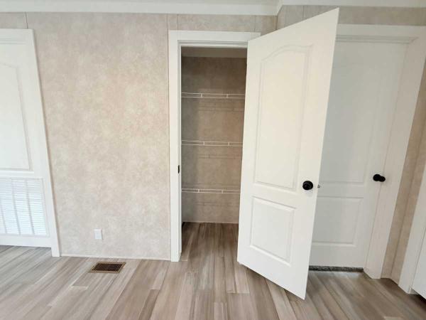 2025 Adventure Manufactured Home
