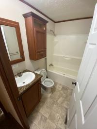 2015 Champion Redman Avantage II  Manufactured Home