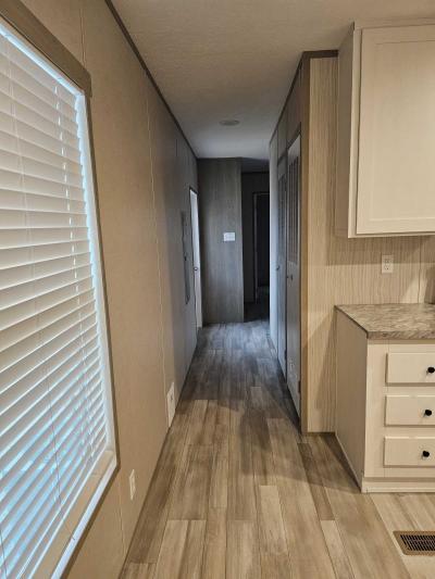 Photo 4 of 12 of home located at 16 English Village Park #33A Nixa, MO 65714