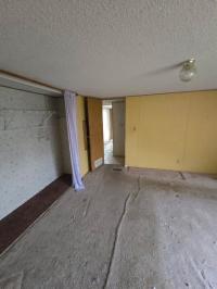 1993 Forest Brook Manufactured Home