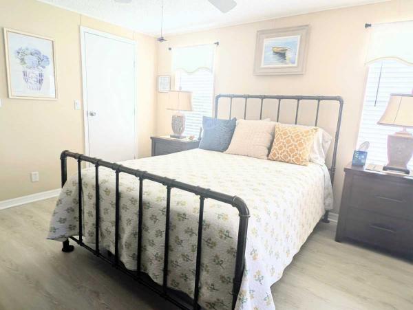 1995 Manufactured Home