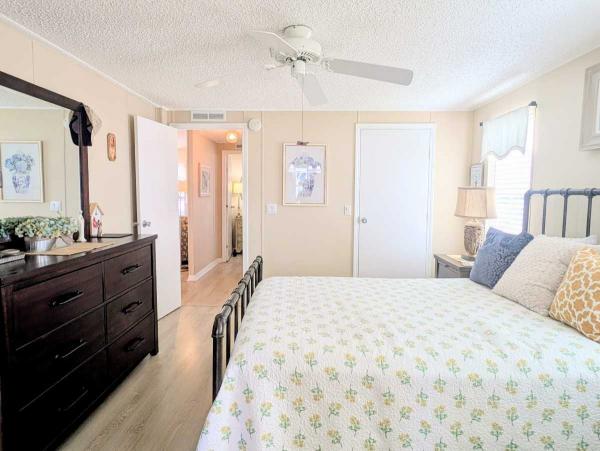 1995 Manufactured Home