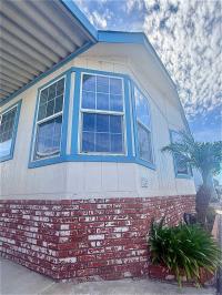 2001 Hallmark Mobile Home