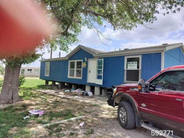 Photo 1 of 1 of home located at 281 Country Club 16850 S Us Highway 281 San Antonio, TX 78221