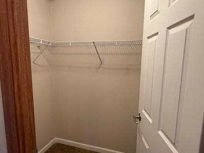 Photo 5 of 6 of home located at 28863 Country Lane Flat Rock, MI 48134