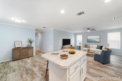 Photo 5 of 18 of home located at 501 Sheehan Way Lady Lake, FL 32159