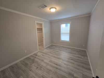 Photo 4 of 8 of home located at 410 Dunn Drive Kyle, TX 78640