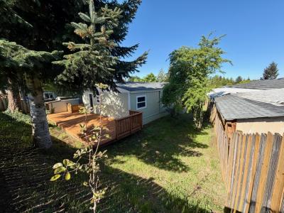 Photo 4 of 10 of home located at 14924 S Blue Vista Dr Oregon City, OR 97045