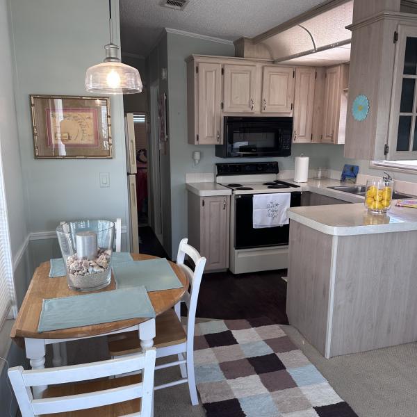 1993 Homes of Merit Mobile Home