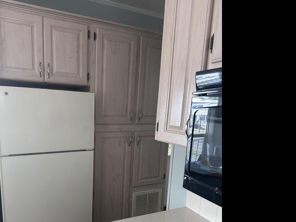 1993 Homes of Merit Mobile Home