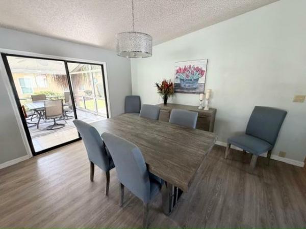 1986 PALM Manufactured Home