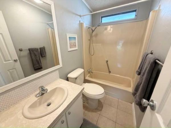 1986 PALM Manufactured Home