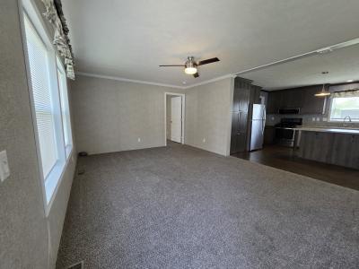 Photo 2 of 9 of home located at 937 Kathy Circle Flint, MI 48506