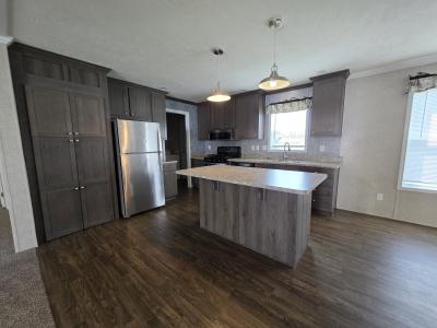 Photo 3 of 9 of home located at 937 Kathy Circle Flint, MI 48506